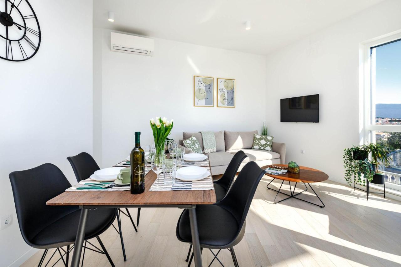 Apartment Klara Krk Town Luaran gambar