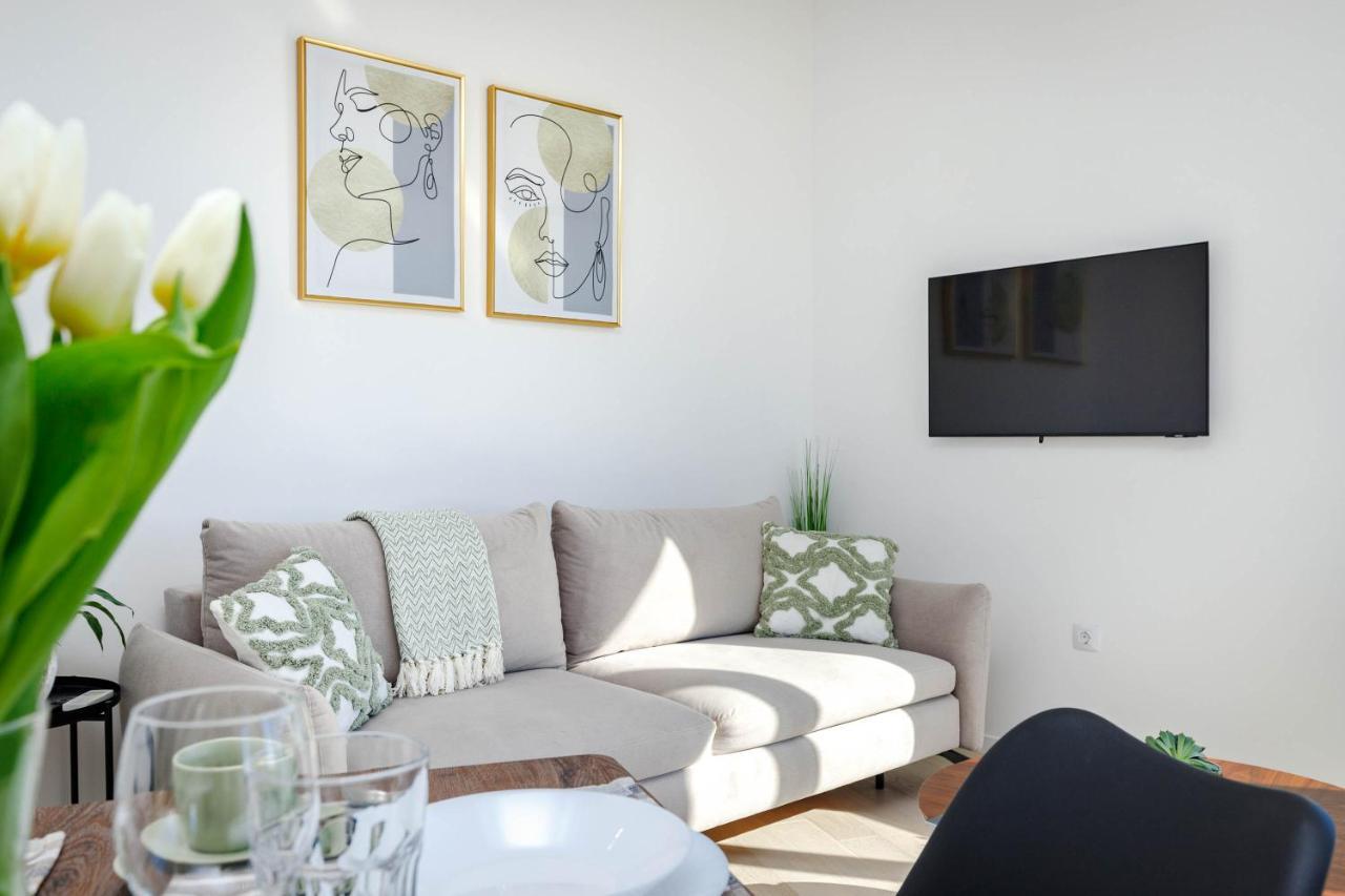 Apartment Klara Krk Town Luaran gambar