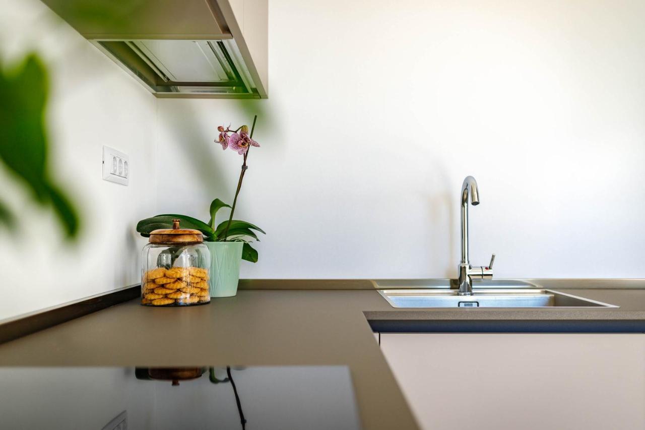 Apartment Klara Krk Town Luaran gambar